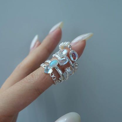 S925 Mini Heart Moonstone Ring