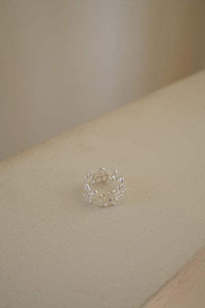 S925 Cute Daisy Ring