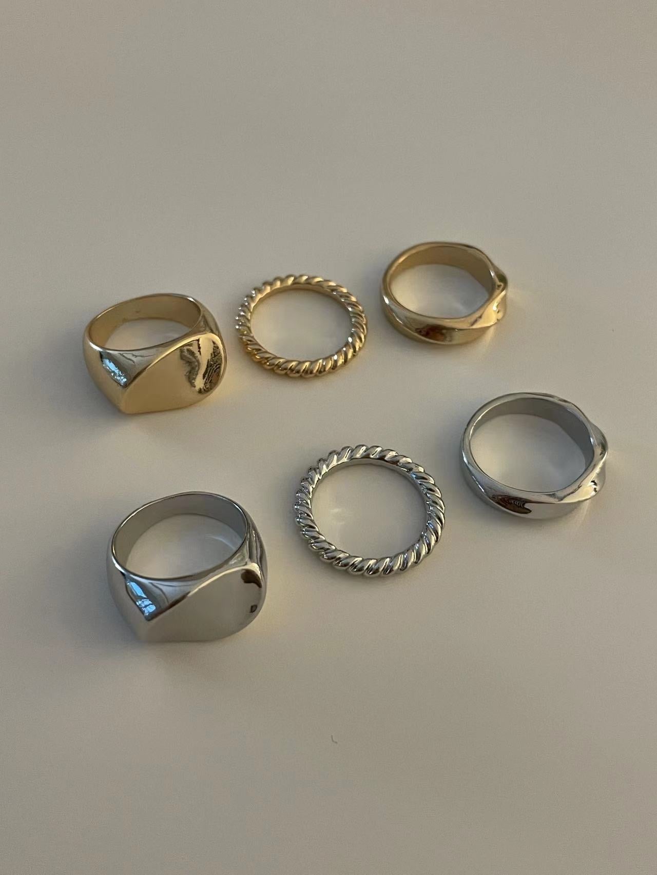 Bold Twisted Ring Set