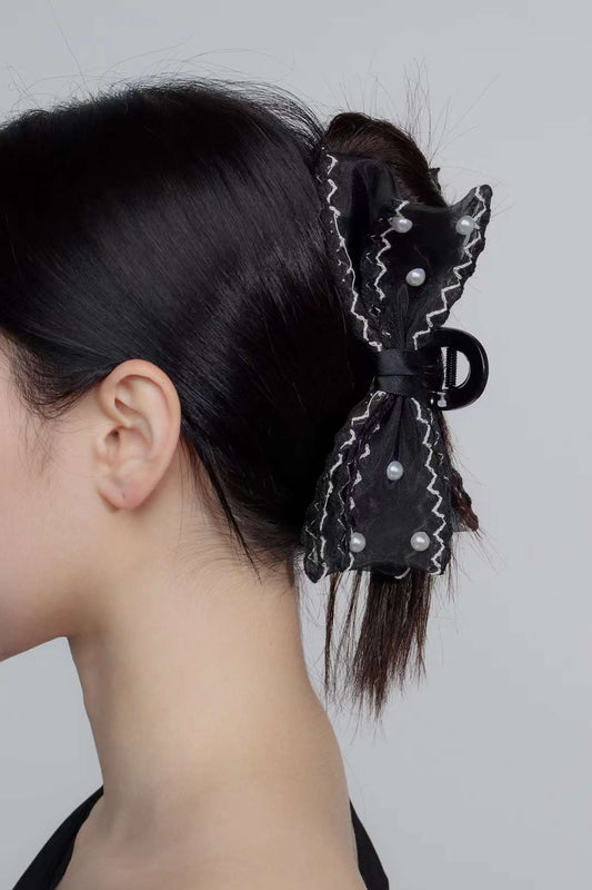 Lace Pearl Ribbon Hairclip