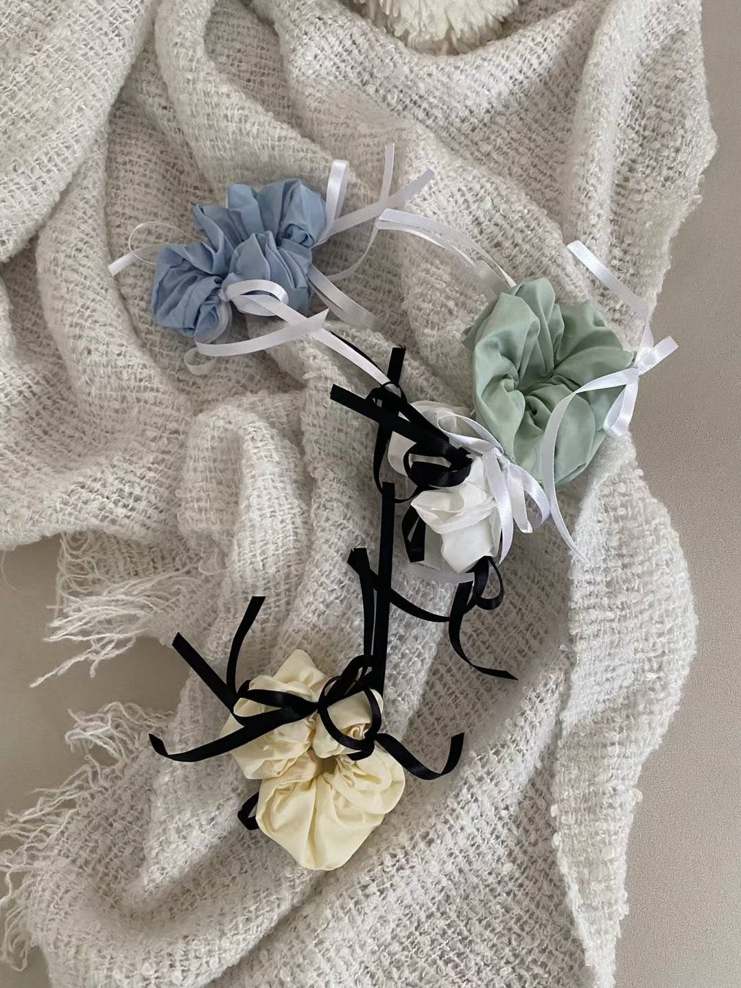 Ribbon Scrunchie