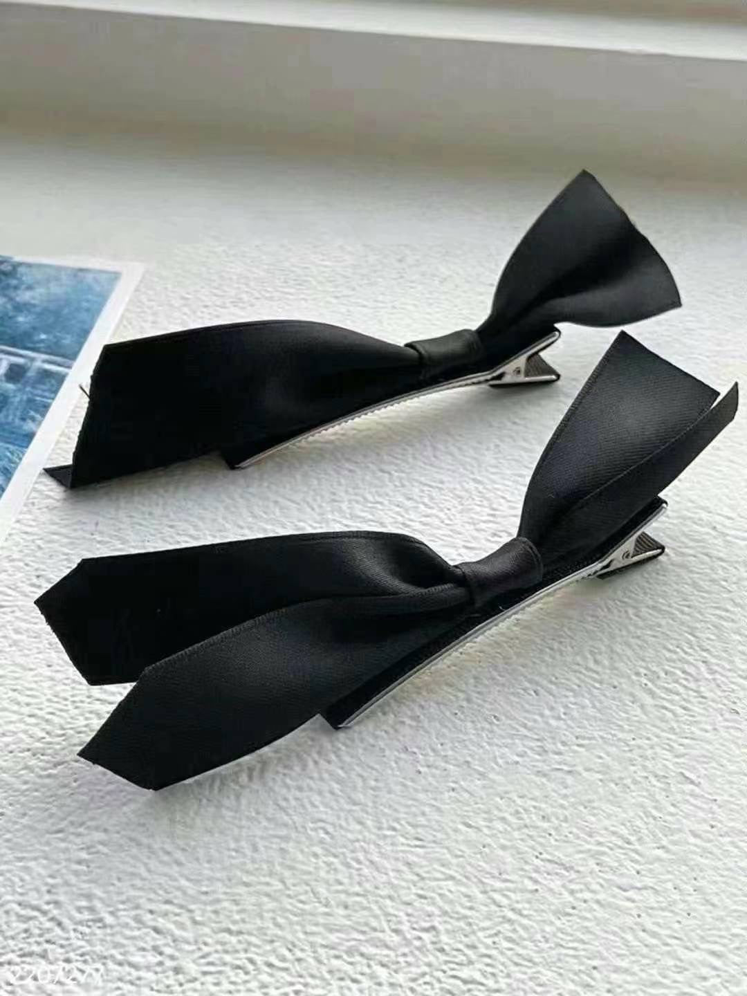 Black Ribbon Set Hairclip