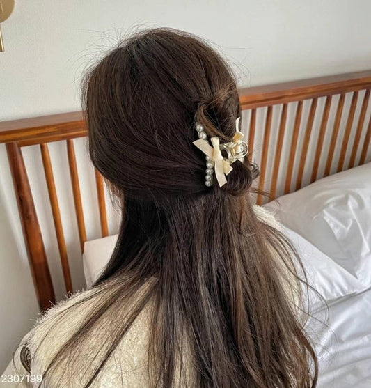 Ribbon Pearl Hairclip